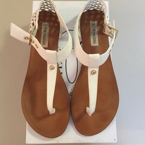 Steve Madden size 10 white sandals