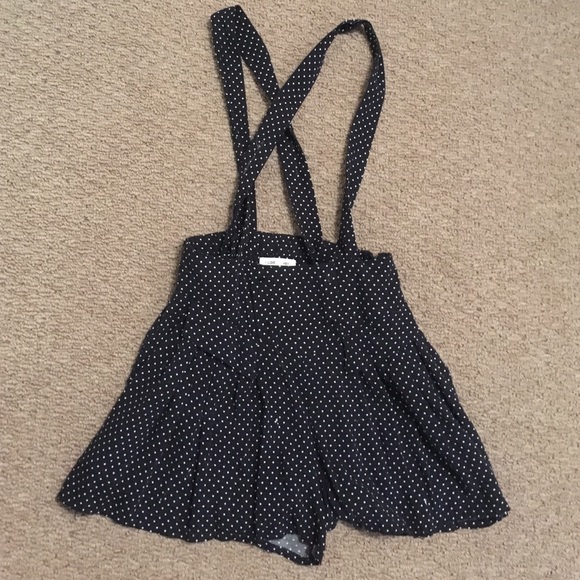 Navy&white polkadot suspender-romper