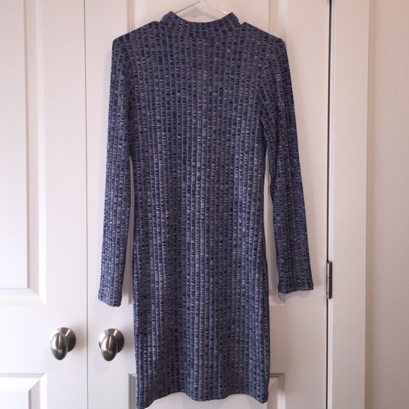 Fitted Blue Long Sleeve Dress