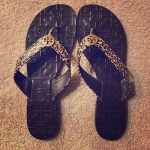 Tory Burch Leopard Strap Sandals Sz 9 Tory Burch Leopard Strap Sandals Sz 9