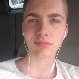 Meet your Posher, Jake