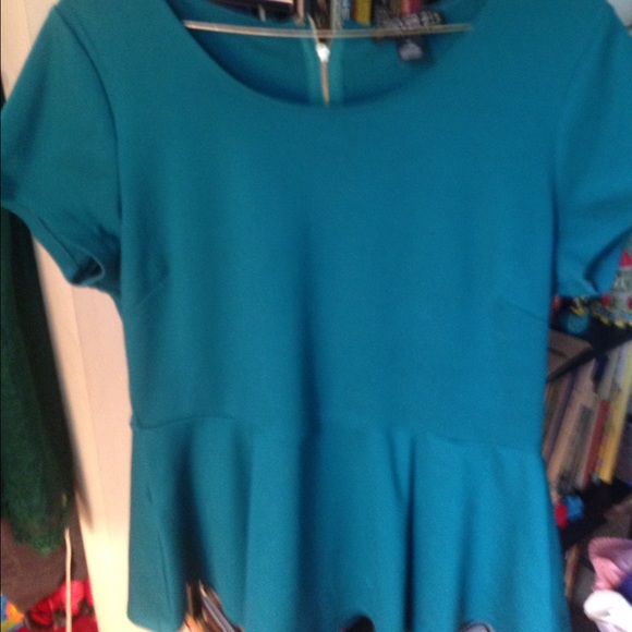 Forever 21 Teal Green Peplum Top