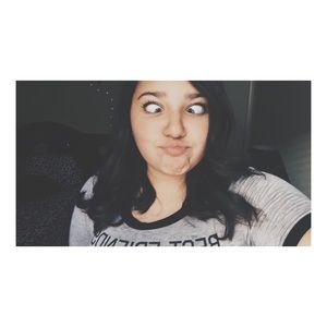 Meet your Posher, Brianna