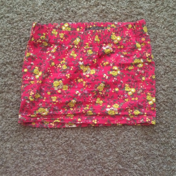 Zara mini skirt