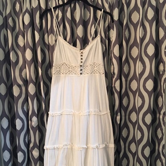 Mid Length Maxi