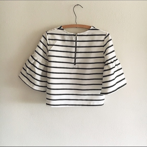 Striped Peplum-Sleeved Crop Top - Picture 3 of 4