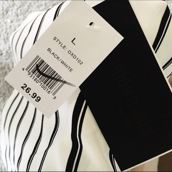 Striped Peplum-Sleeved Crop Top - Picture 4 of 4