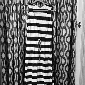 Maxi Dress with Pockets