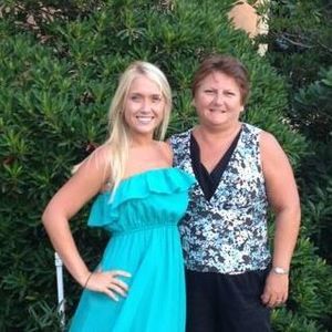 Meet your Posher, Denise