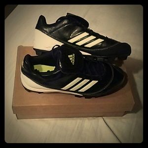 Soccer cleats