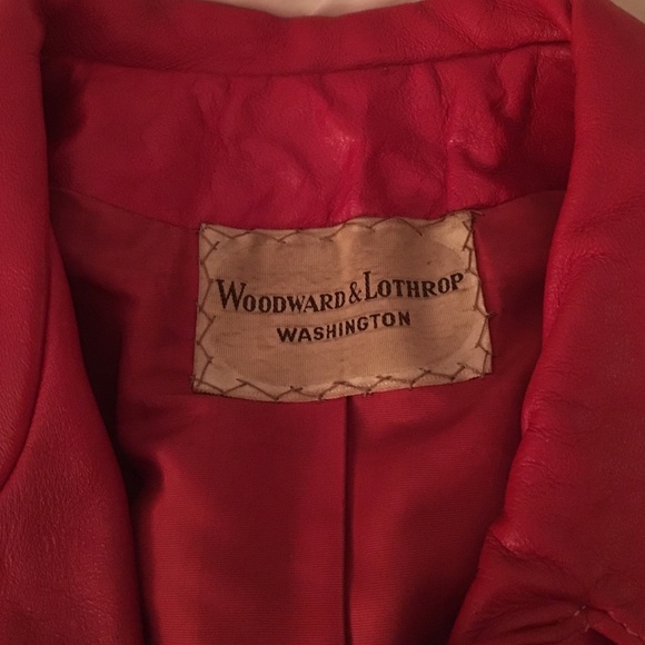 Vintage red leather women's jacket. - Picture 4 of 4