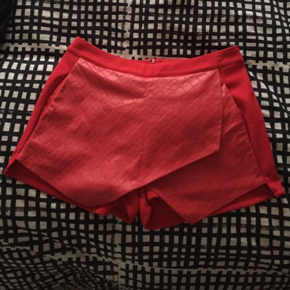 Pleated front Skort