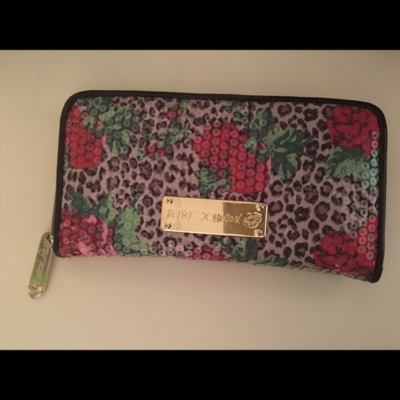 Betsey Johnson Zip Around Wallet