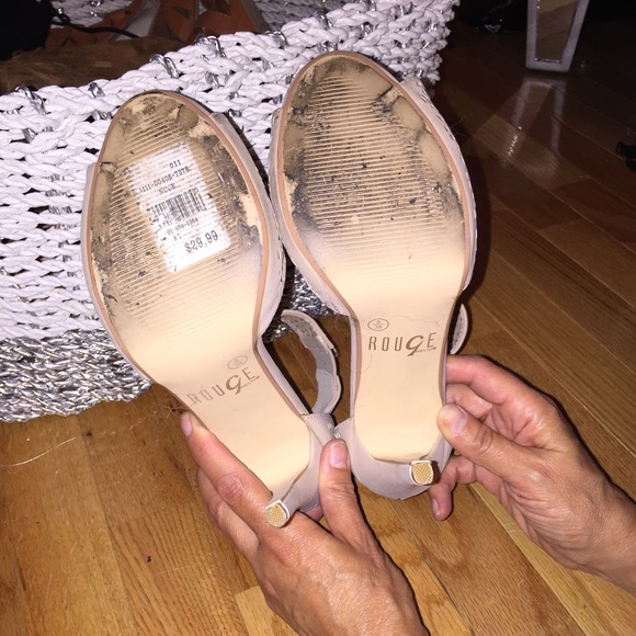 Beige heels worn a few times - Picture 3 of 3