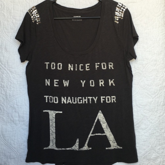 💚Express Tee Shirt