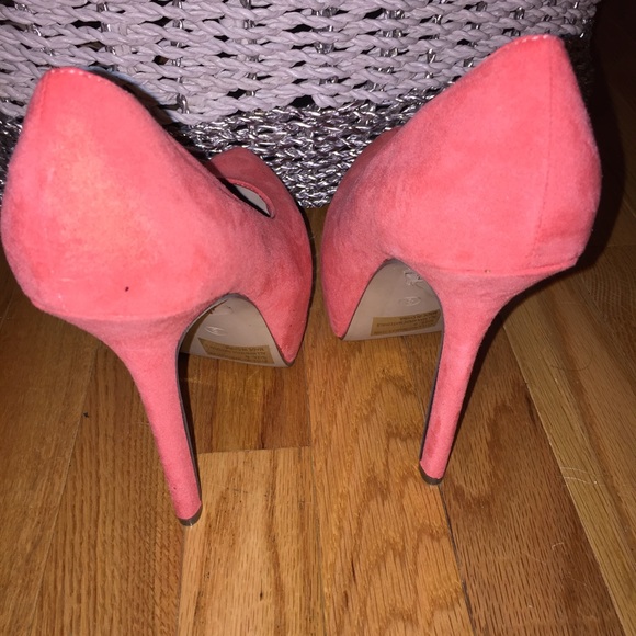 Heels from Windsor with tags - Picture 2 of 3