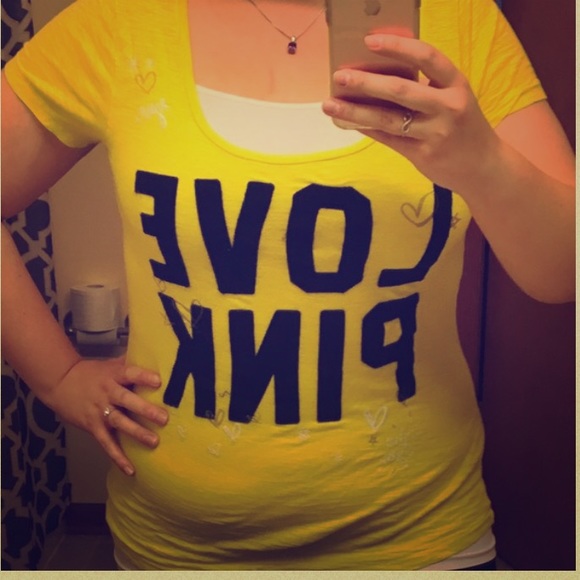 PINK Victoria's Secret Tops - Pink Victoria's Secret tee!