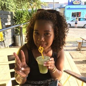 Meet your Posher, Glenda