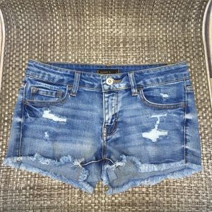 KLIQUE B Shorts