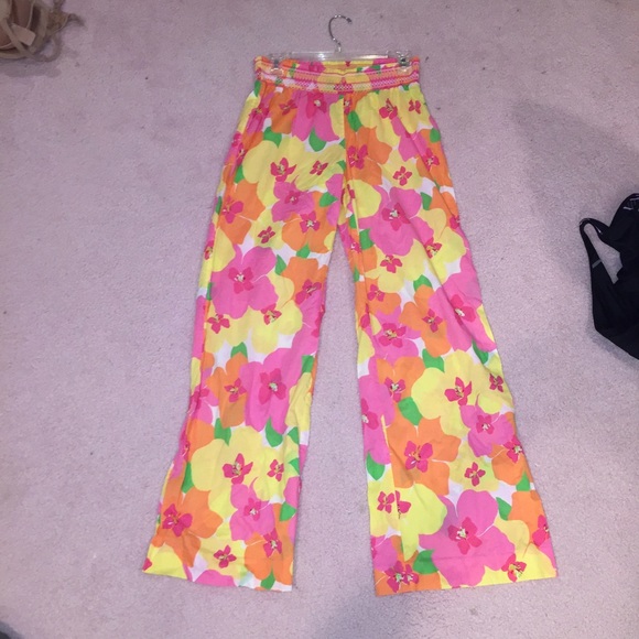 Lilly Pulitzer Pants - Lilly Pulitzer floral pants