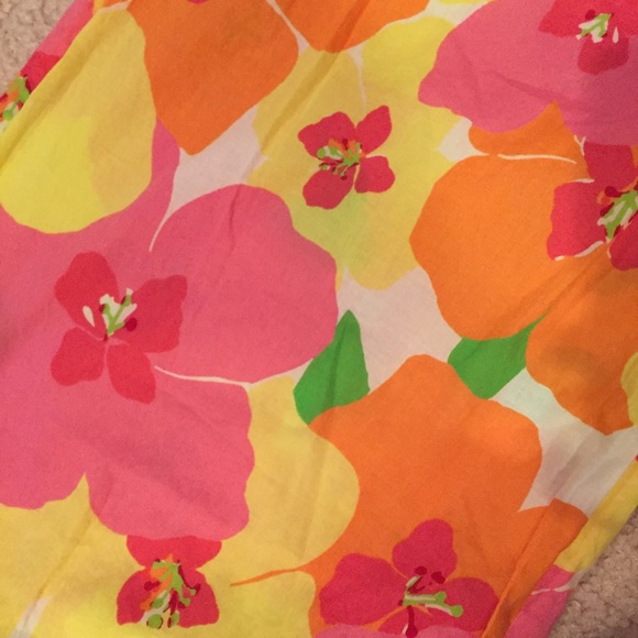 Lilly Pulitzer floral pants - Picture 4 of 4
