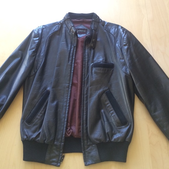 Vintage Members Only jacket. Leather. - Picture 2 of 3