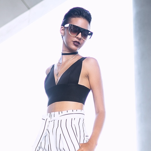 🚫SOLD OUT🚫Black Flat Top Two Toned  Sunglasses - Picture 3 of 4