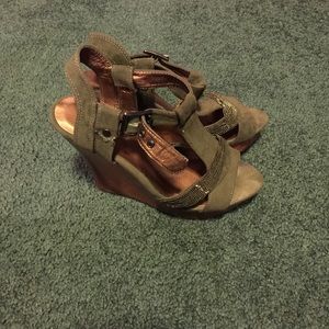 Super cute wedges