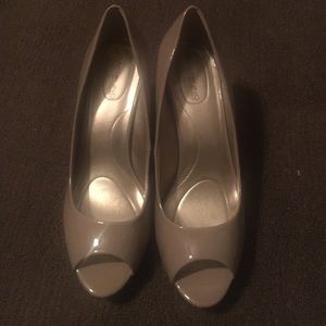 Peep Toe Platform Heels (Color: Cafe Latte)