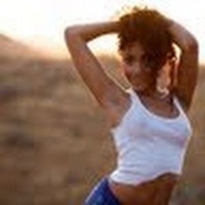 Meet your Posher, Celeste