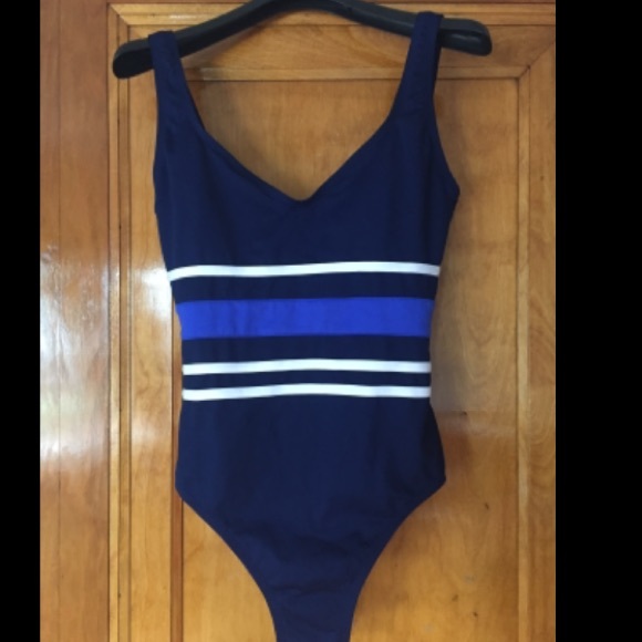 COLE OF CALI SIZE 10 BLUE STRIPE ONE PIECE SWIM