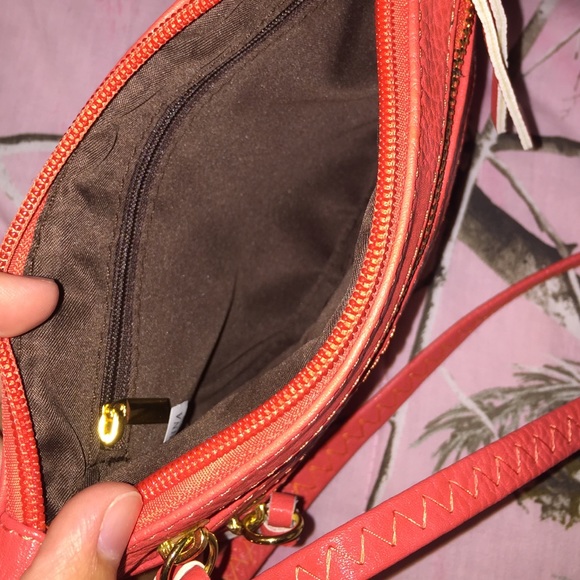 Michael Kors purse - Picture 3 of 4