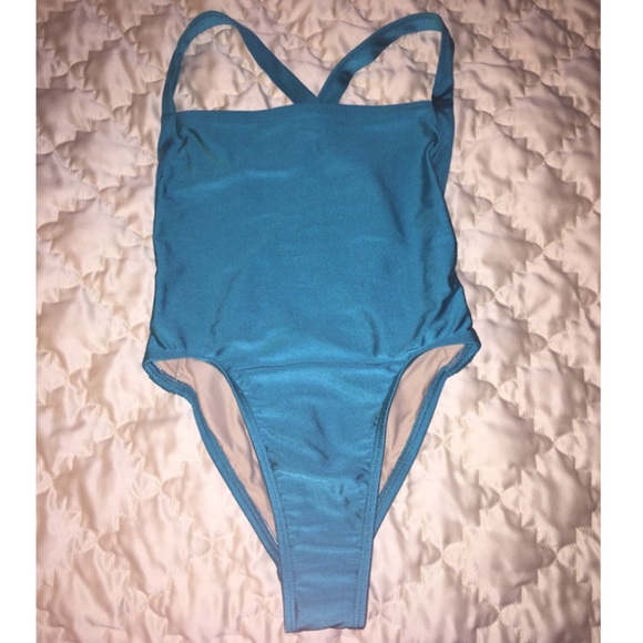 Crisscross One-Piece AA Swimsuit