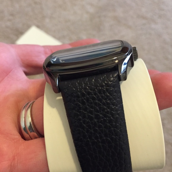 Last chance! NWT men's Kenneth Cole watch - Picture 3 of 4