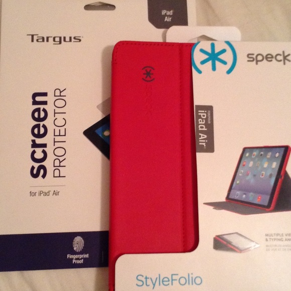 Speck iPad Air case & screen protector 😃