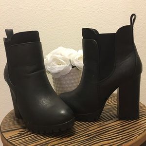 Black Boots