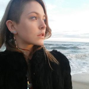 Meet your Posher, Ricochette