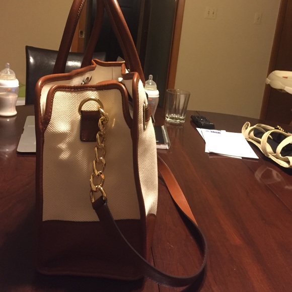 MK Hamilton Canvas Purse (white and red) - Picture 3 of 4