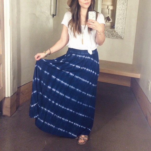 ✨indigo dyed maxi skirt✨