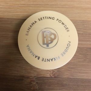 Brand new! Banana setting powder