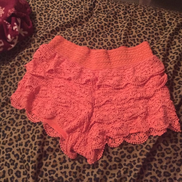 Cute shorts - Picture 1 of 2