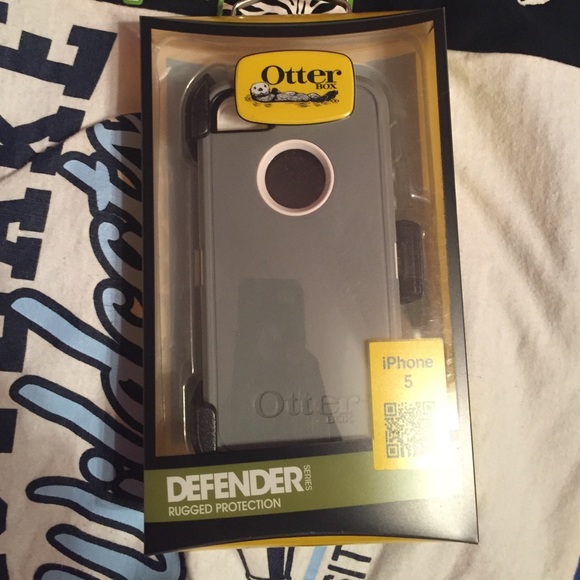 Gray white otterbox