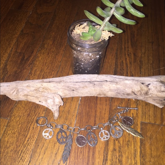 Lucky Brand Feather and Peace Sign Charm Bracelet