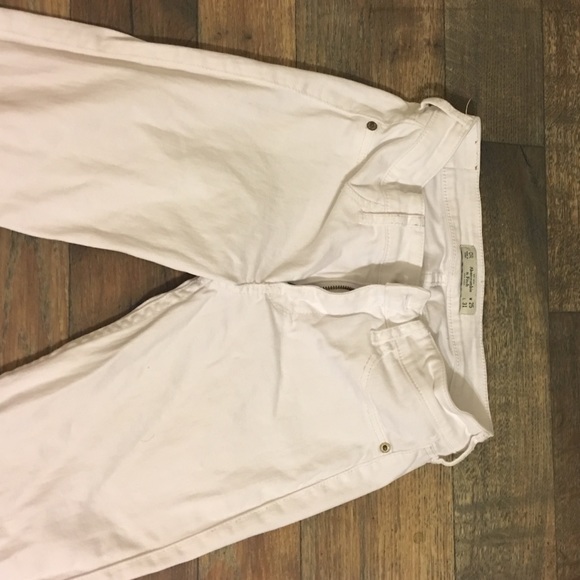 white pants - Picture 1 of 2