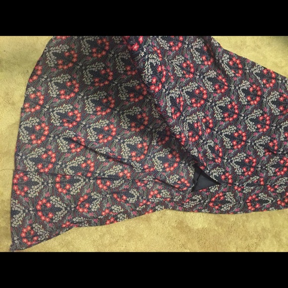 Tobi Maxi Dress - Picture 2 of 2