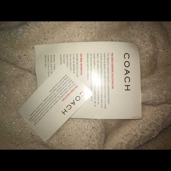 COACH BARELY WORN MULTICOLOR BAG - Picture 3 of 4