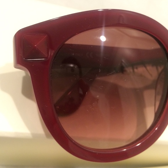 Valentino sunglasses - Picture 2 of 4