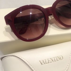 Valentino sunglasses
