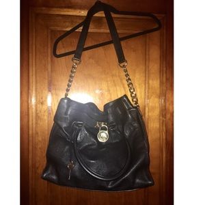 AUTHENTIC MICHAEL KORS LEATHER BAG