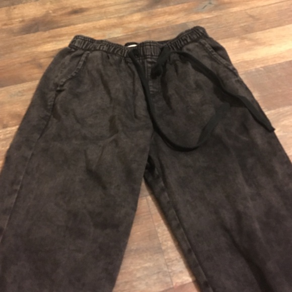 jogger pants - Picture 1 of 2